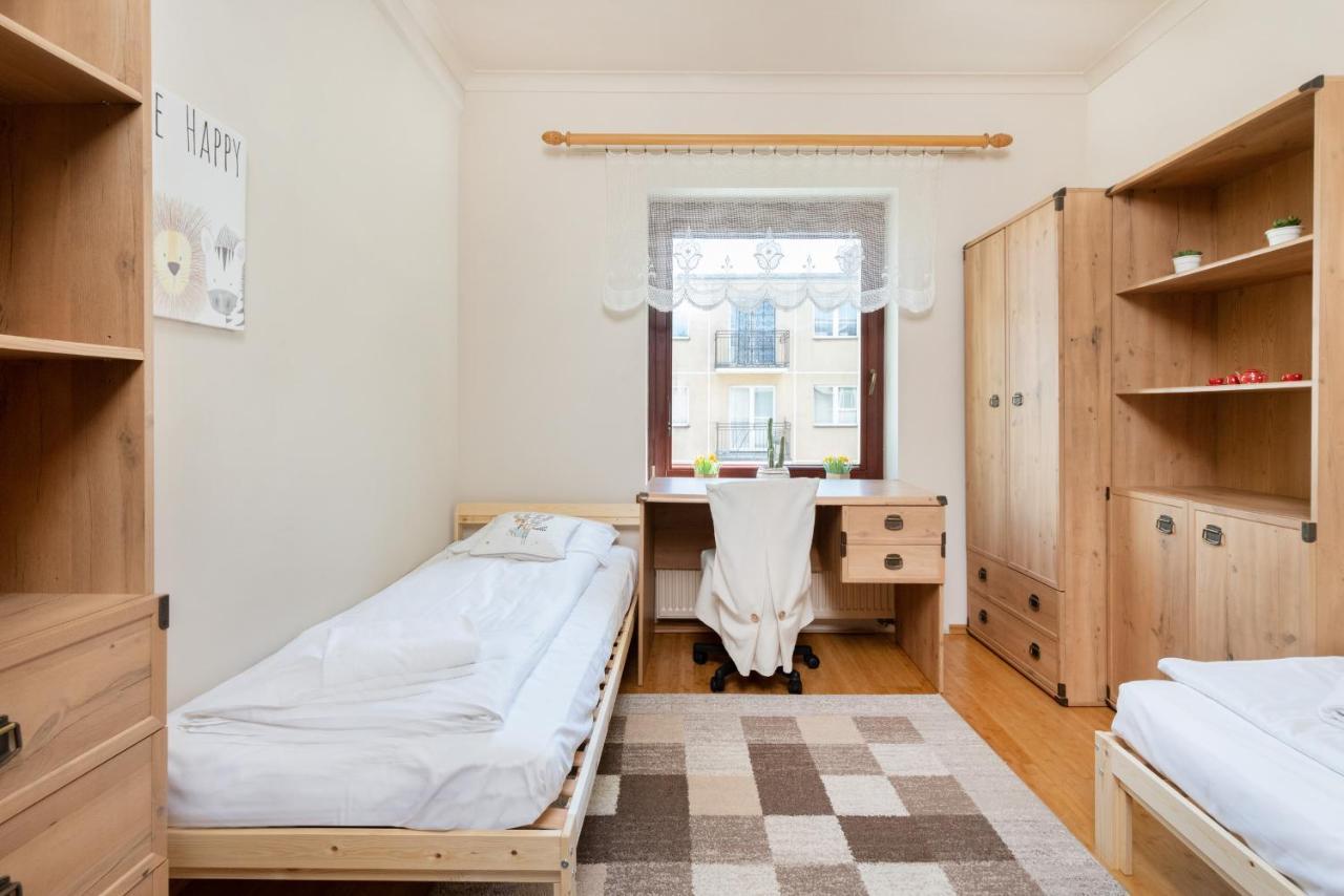 Gdynia Centrum Wyjatkowy Apartament Przy Promenadzie Z Balkonem By Noclegi Renters Luaran gambar