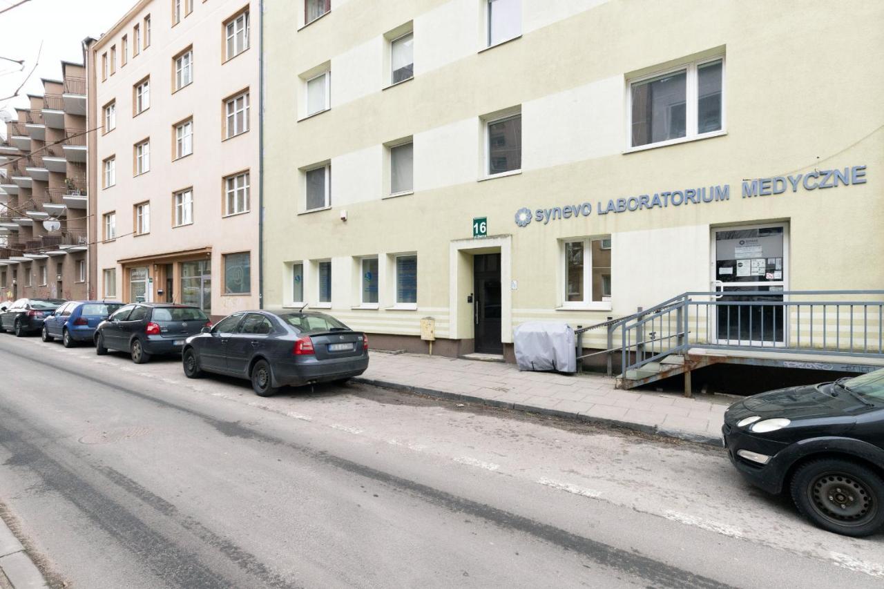 Gdynia Centrum Wyjatkowy Apartament Przy Promenadzie Z Balkonem By Noclegi Renters Luaran gambar