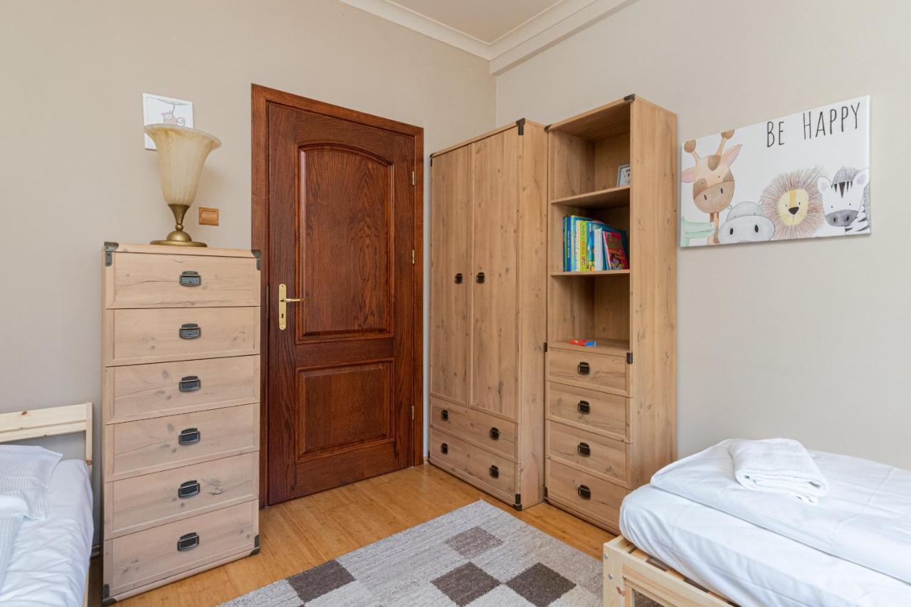 Gdynia Centrum Wyjatkowy Apartament Przy Promenadzie Z Balkonem By Noclegi Renters Luaran gambar
